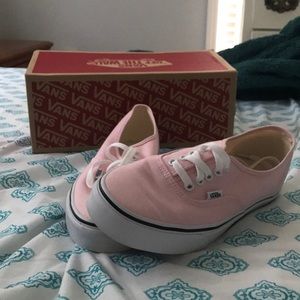 Authentic Chalk Pink Vans ✨20% OFF✨